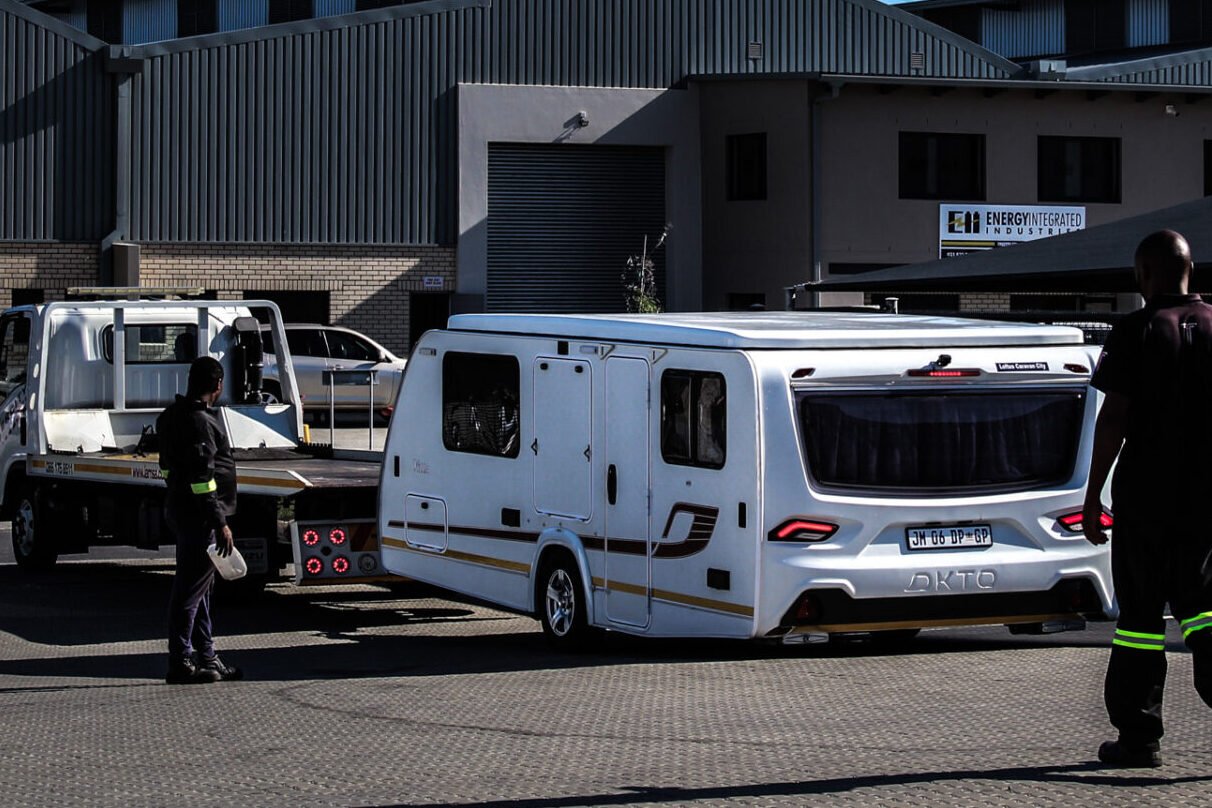 Long-Distance Caravan Delivery