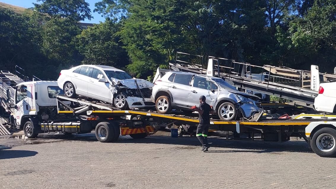Specialized Damaged Vehicle Transport